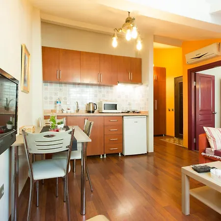 Hotel Istiklal *